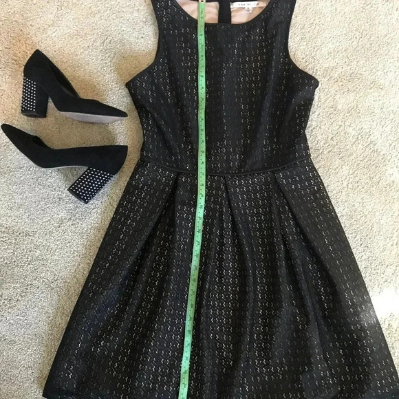 NWT max studio black sleeve dress lace overlay - Picture 7 of 7